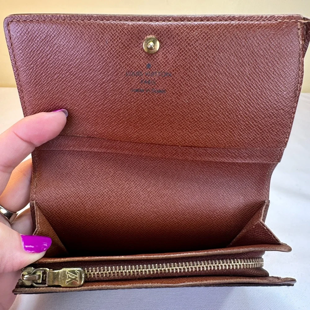 Louis Vuitton Monogram Portefeuille Tresor Wallet CA0041 Spain 2001 - Picture 4 of 13